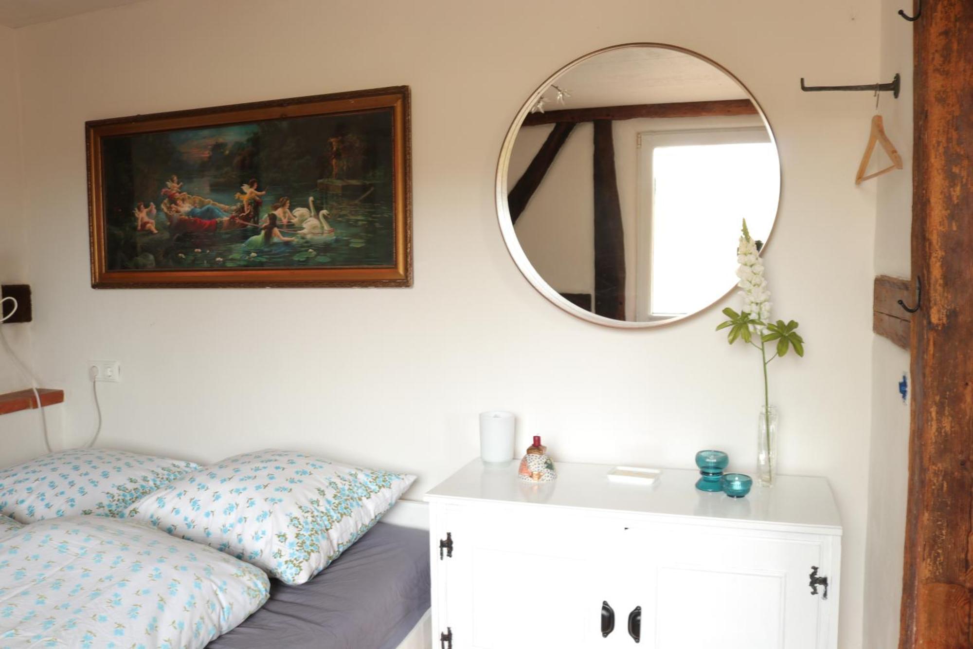 Asheimar Apartment